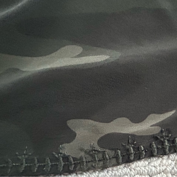 Johnny Was Silk Camo Blouse - Picture 7 of 9